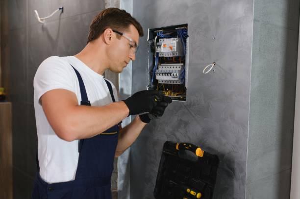 Best Emergency Electrical Repair  in Sheboygan Falls, WI
